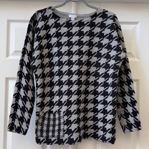 J. Jill Black and Grey Houndstooth Pullover Sweater With Pocket, Size Medium